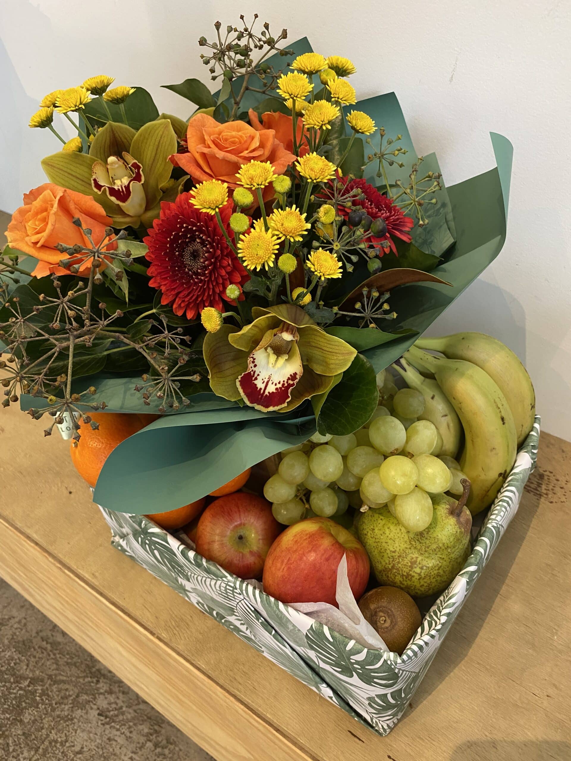 Flower + Fruit Basket - Samantha Rose Flowers | Ashburton Florist NZ